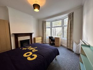 Photo 19- click for photo gallery